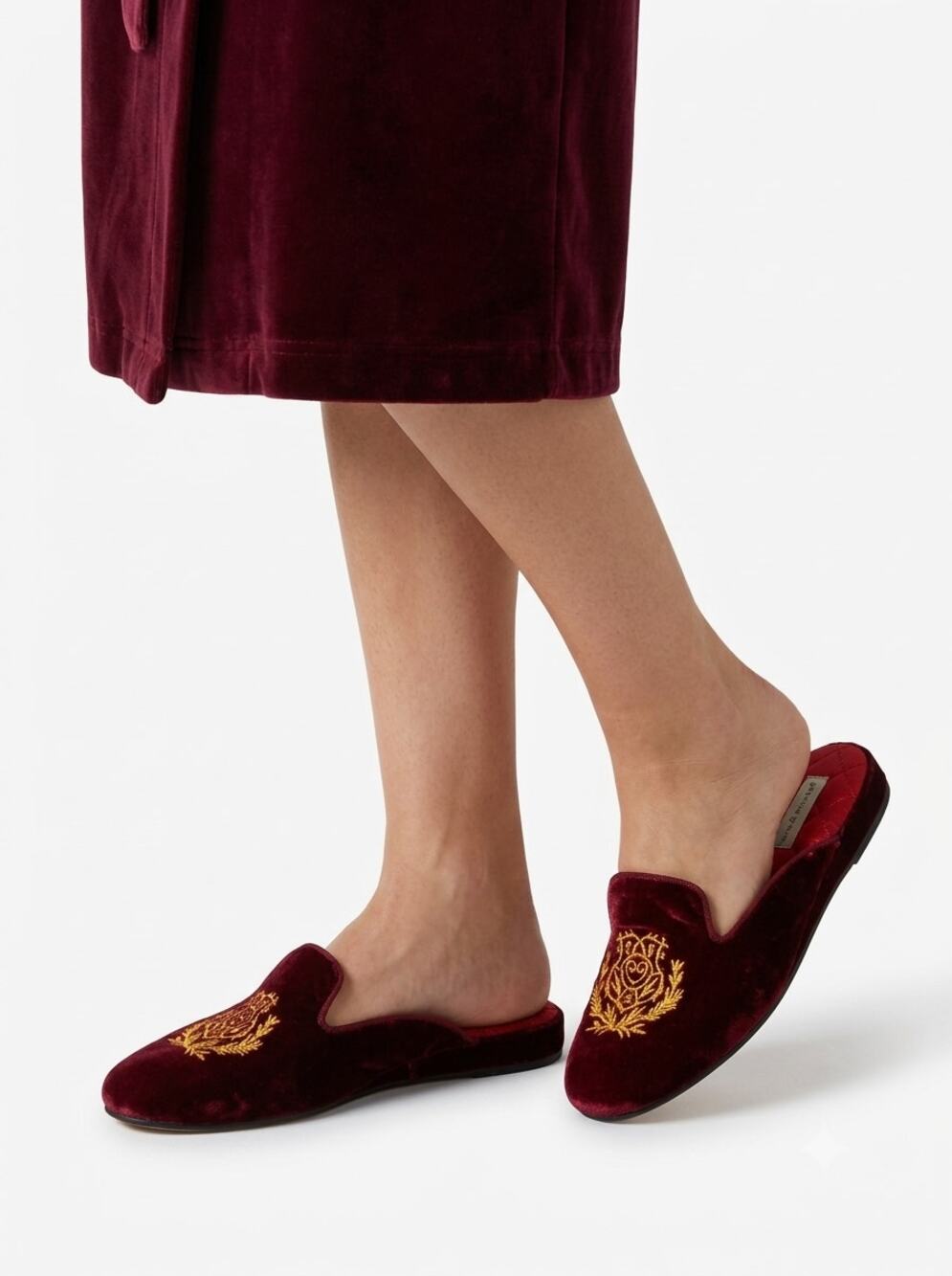 Patricia Green Mules Crest Slippers Women's 7 Red Velvet Embroidered Slip On